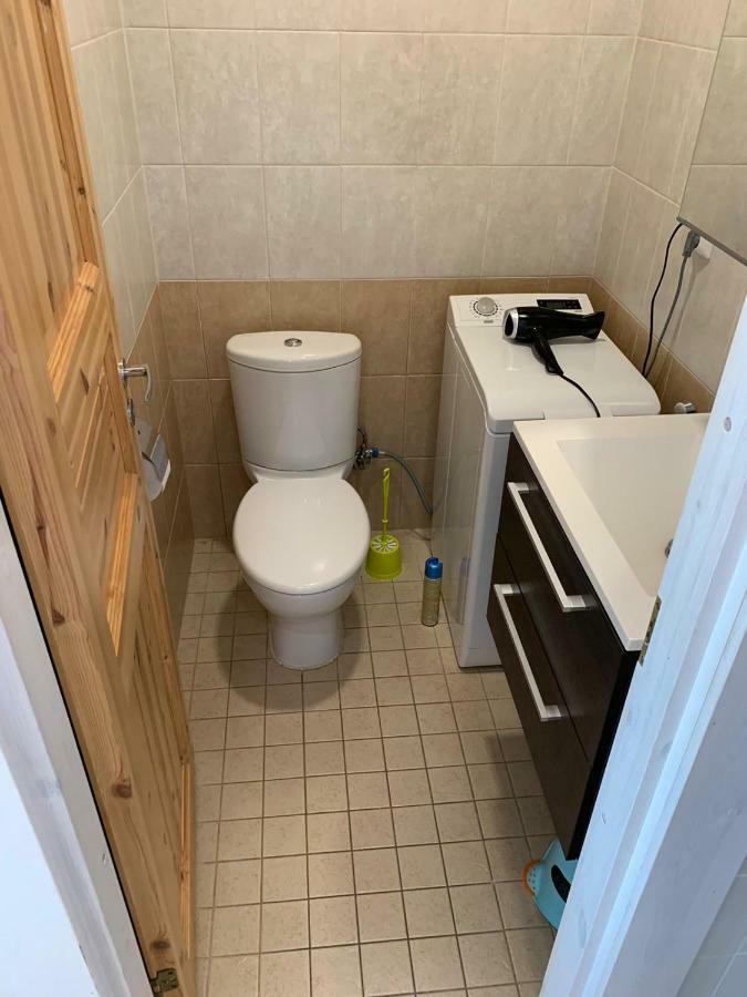 Vita Ruokolahti 1-2 Luaran gambar