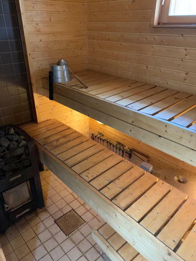 Vita Ruokolahti 1-2 Luaran gambar